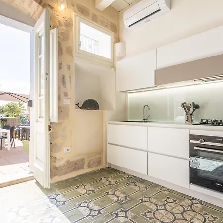 Apartment Tra-monti E Mare Carloforte (Isola di San Pietro)